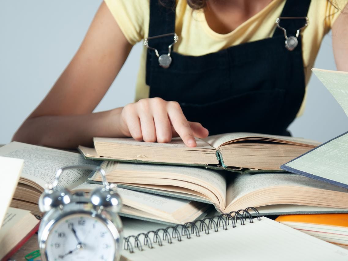 Jak skutecznie łączyć studia i pracę dorywczą w Akwizgranie – praktyczne wskazówki dla studentów